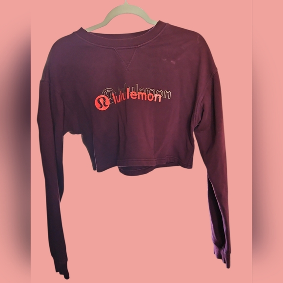 Lululemon All Yours Cropped Crew – Lunar New Year - Picture 2 of 4